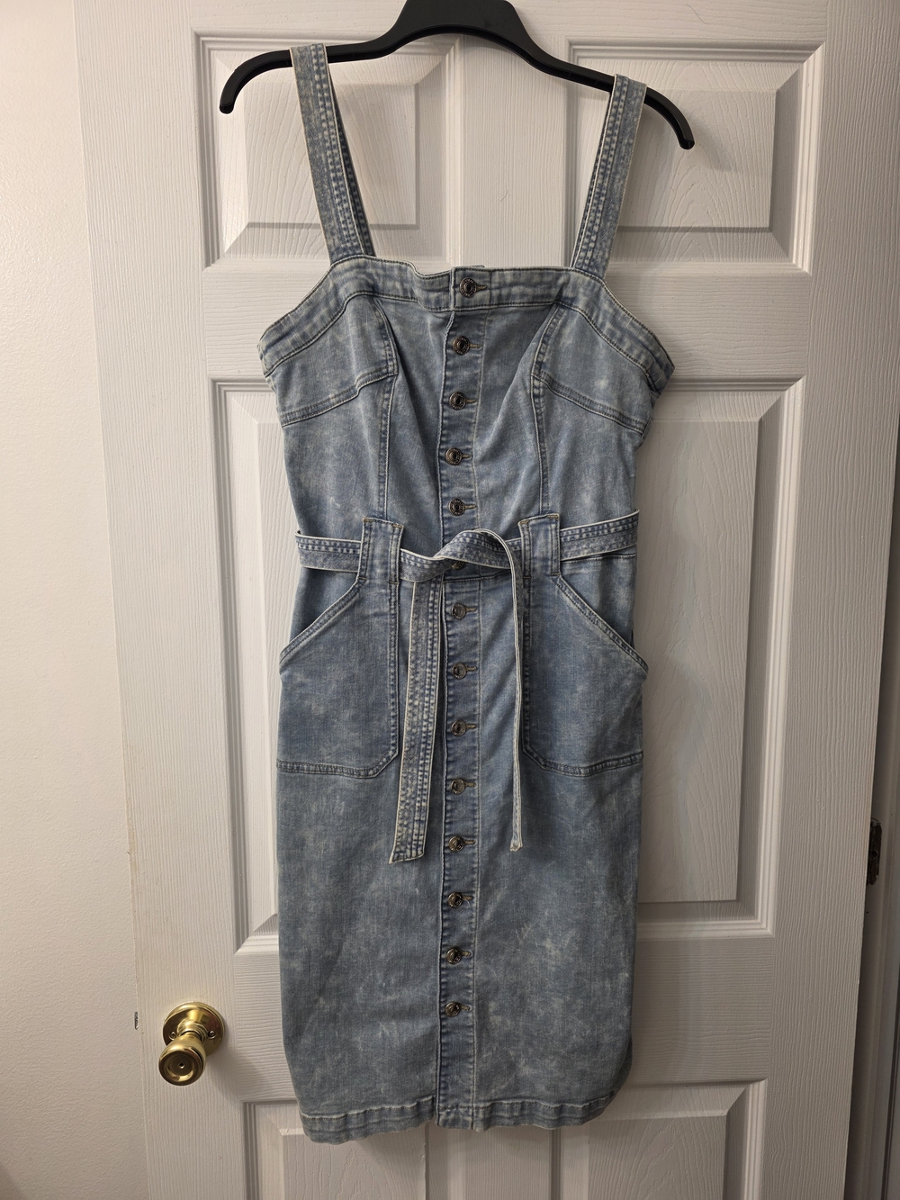 Guess Light Blue Denim Button-Front Midi Dress with Tie